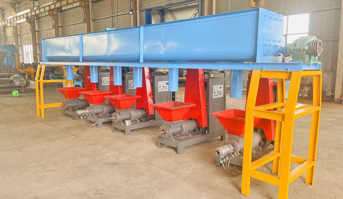 Sawdust Briquette Machine Real Shot-5